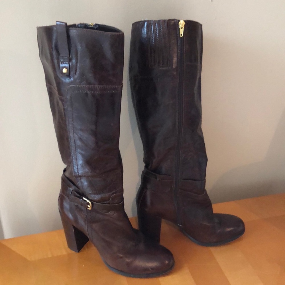 Audrey Brooke brown leather boots
